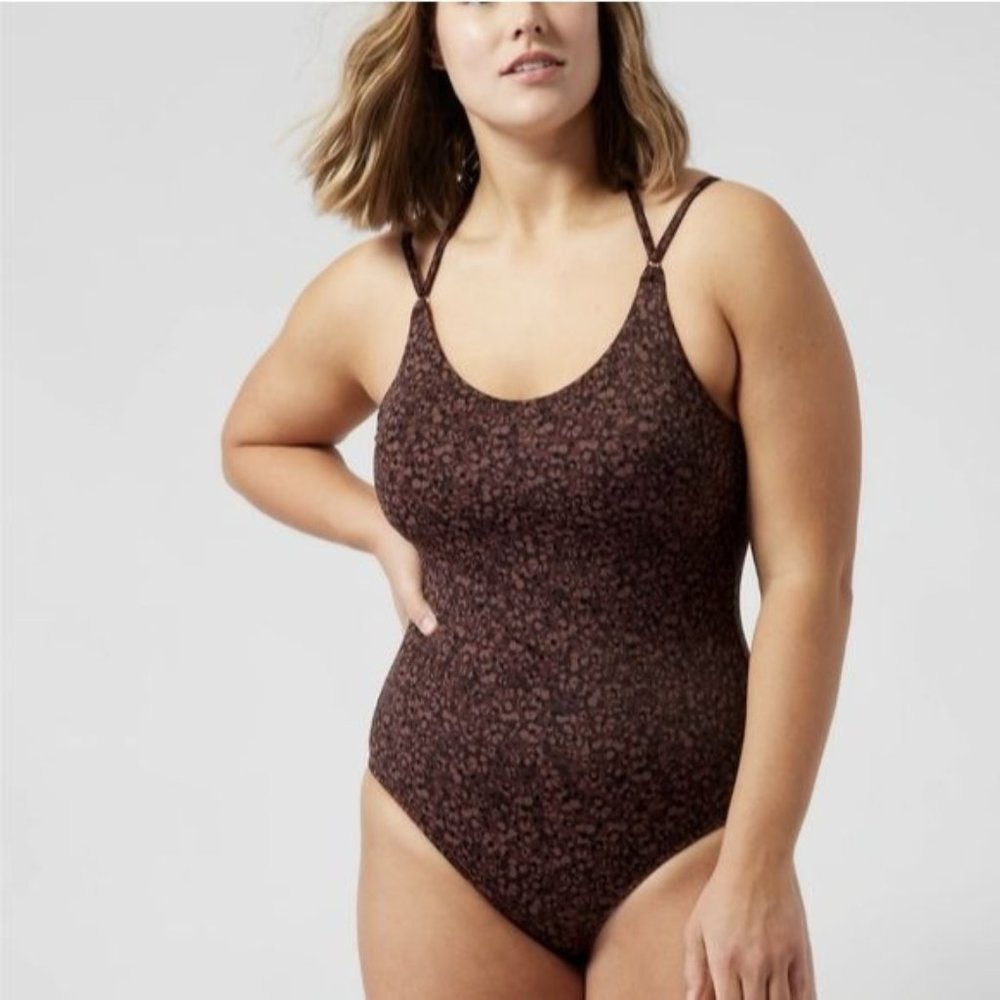 NWT Atheta Keyhole Burgendy Camo Flora One Piece Swimsuit M